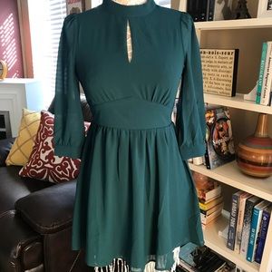 🤩 SUPER CUTE GREEN DRESS 👗